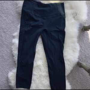 Lululemon Fast n Free capris
